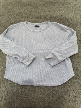 GAP Light Gray Ribbed Scoop Crewneck Sweater